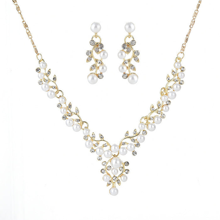 Elegant Pearl Necklace Fashion All-match Diamond Bridal Jewelry Simple V-shaped Necklace Set
