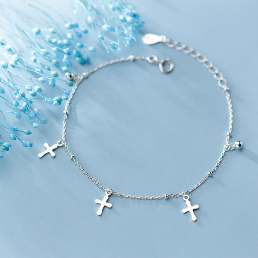 Color: Bracelet - Pearl cross hand ornament