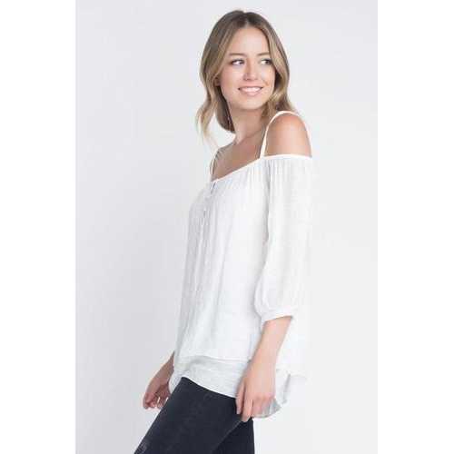 Women's 3/4 Sleeve Cold Shoulder Buttoned Top